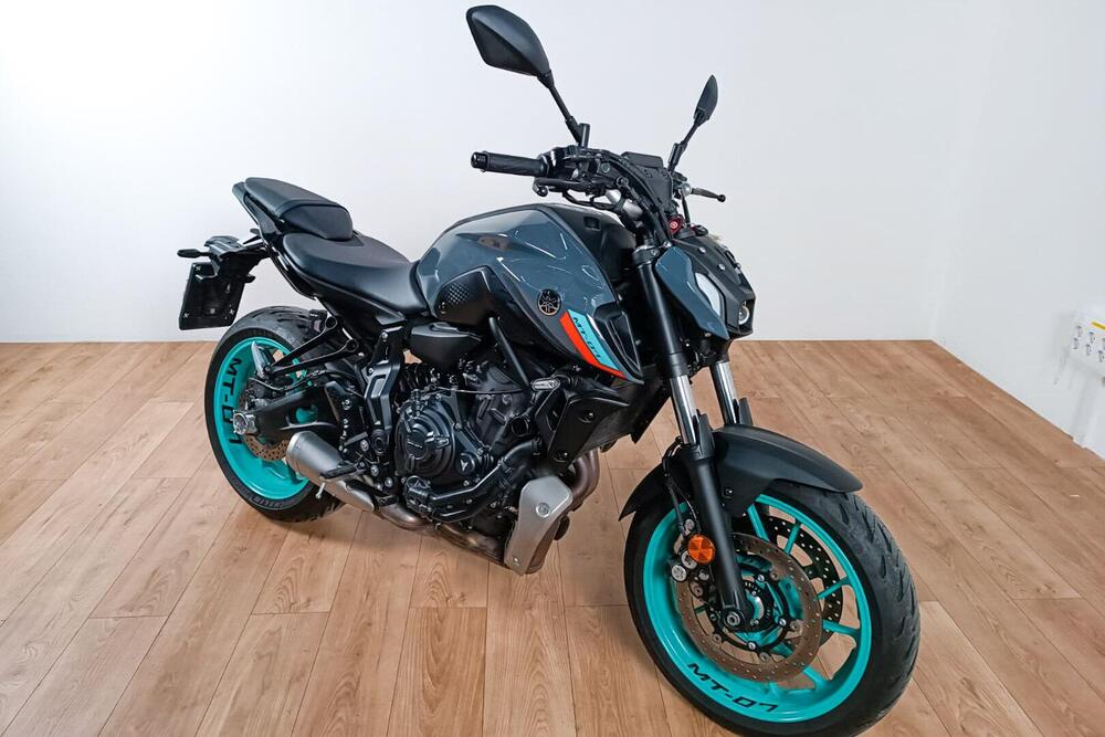 Yamaha MT-07 (2014 - 16) (2)