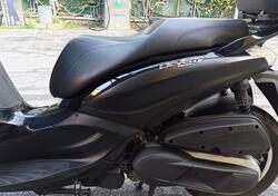 Piaggio Beverly 350 Police ABS-ASR (2018 - 20) usata