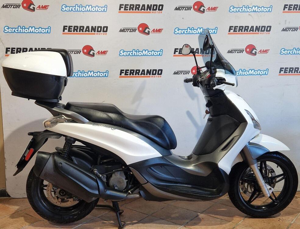 Piaggio Beverly 350 SportTouring ie ABS (2011 - 17)