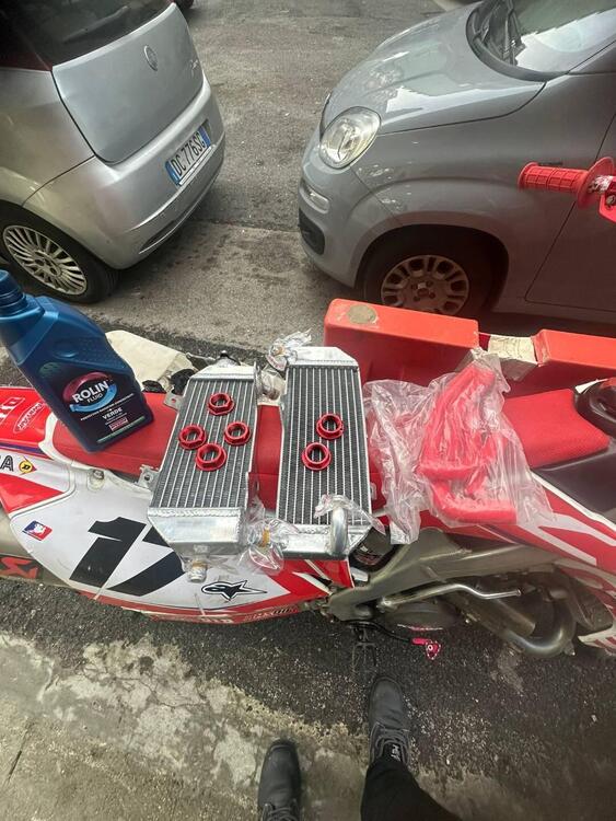 Honda CRF 250 R (2011 - 12) (2)