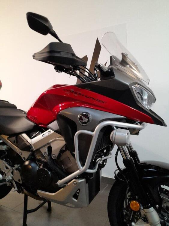 Honda Crossrunner Travel Edition ABS (2015 - 16) (4)