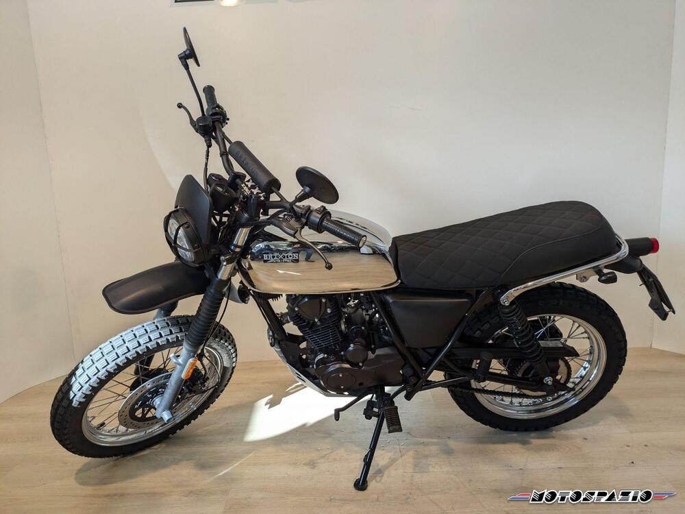 Brixton Motorcycles Felsberg 125 XC (2021 - 24) (3)