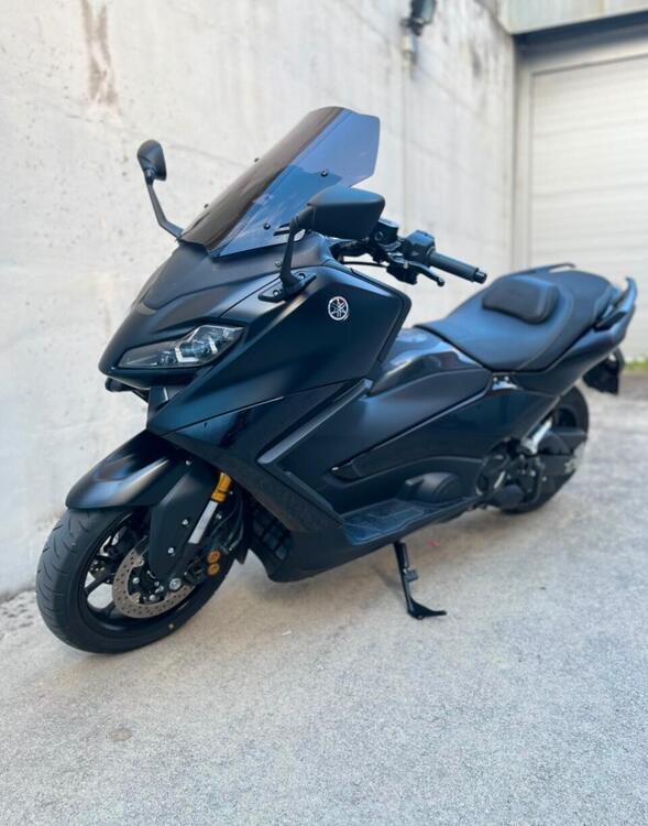 Yamaha T-Max 560 Tech Max (2022 - 24) (4)