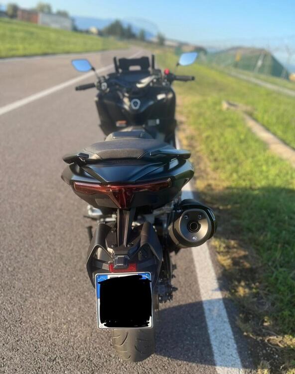 Yamaha T-Max 560 Tech Max (2022 - 24) (5)