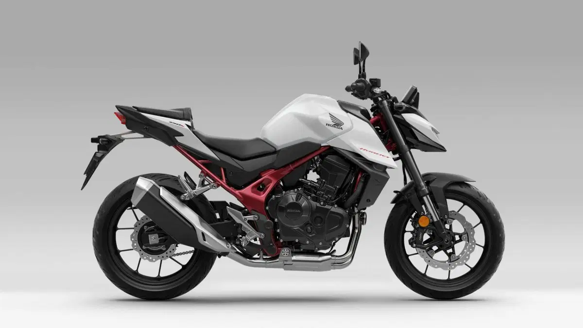 Honda CB 750 Hornet CB 750 Hornet (2025) (2)