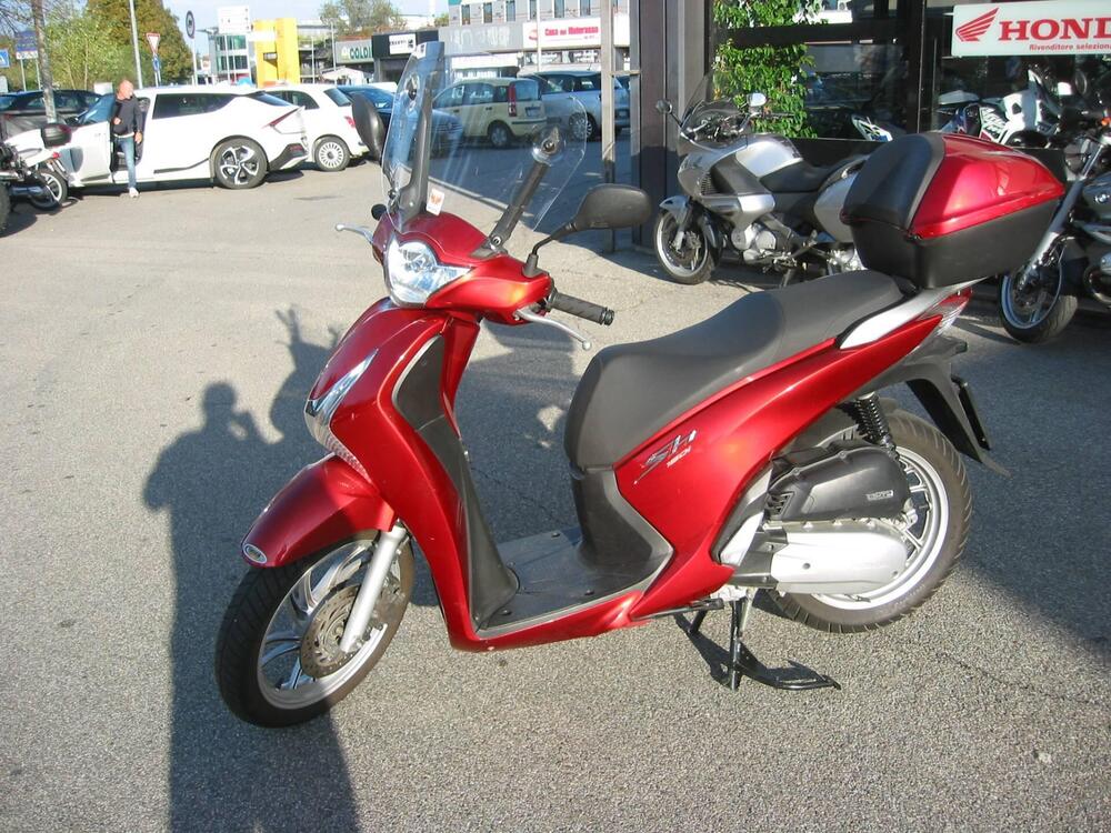 Honda SH 150 i ABS (2013 - 16) (2)