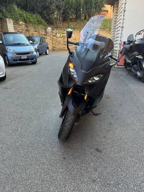 Yamaha T-Max 560 (2022 - 24) (2)