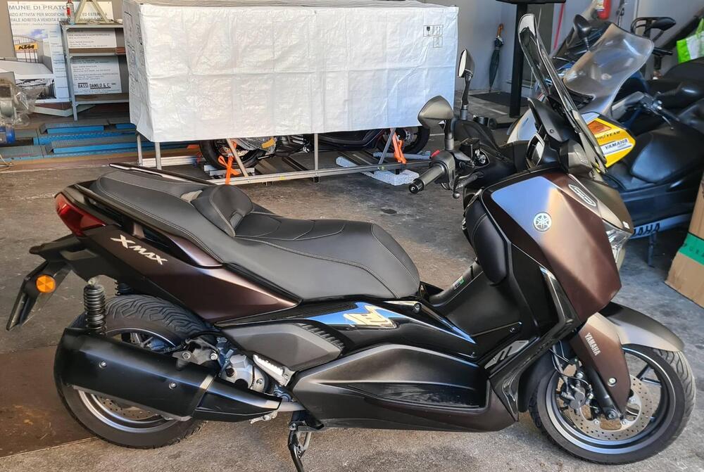 Yamaha X-Max 300 Tech Max (2021 - 24) (3)