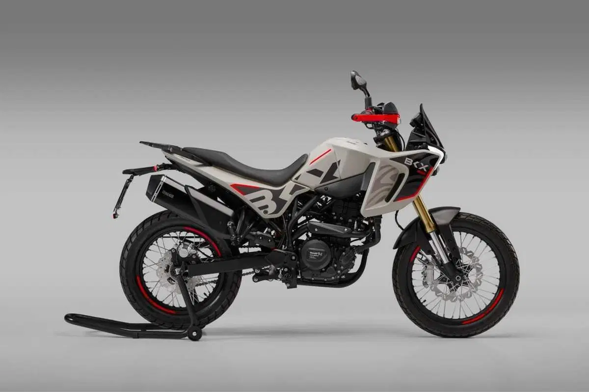 Le Benelli BKX 125 e BKX 300 a EICMA [VIDEO e GALLERY] (11)