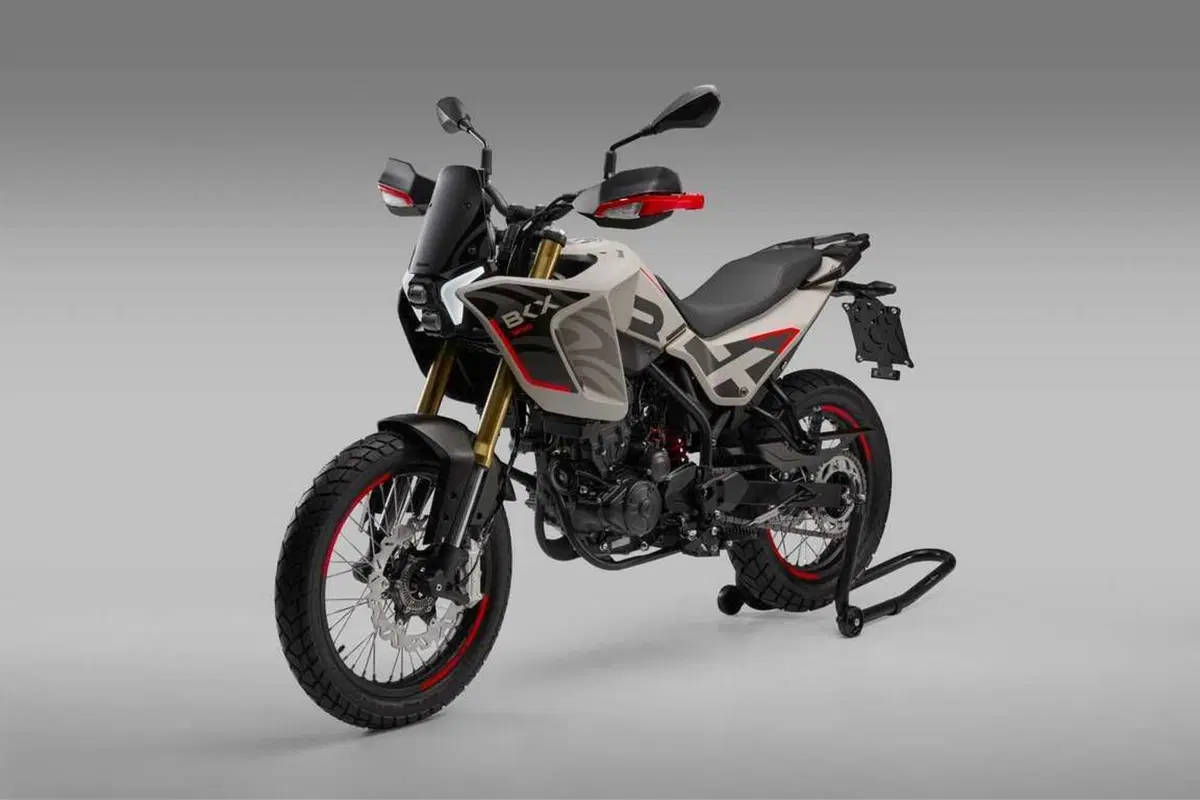 Le Benelli BKX 125 e BKX 300 a EICMA [VIDEO e GALLERY] (15)