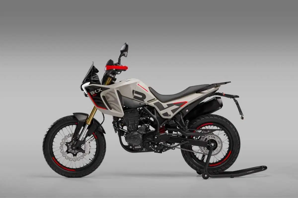 Le Benelli BKX 125 e BKX 300 a EICMA [VIDEO e GALLERY] (16)