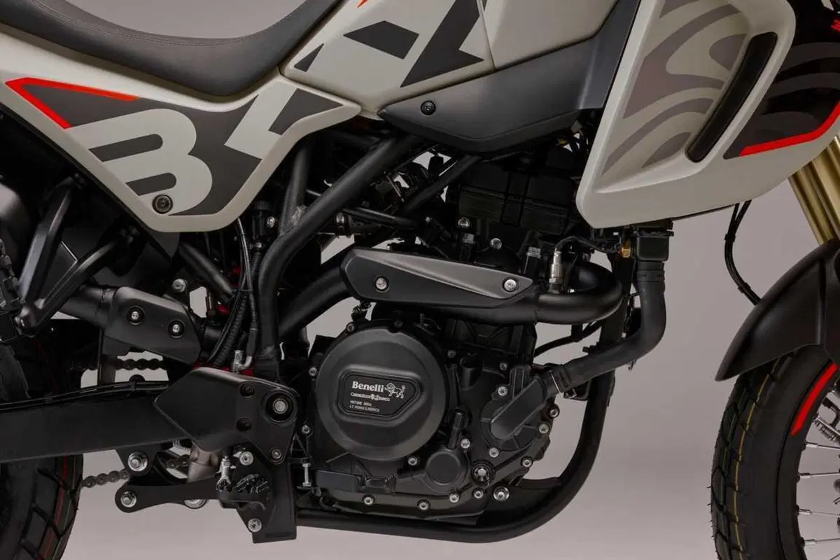 Le Benelli BKX 125 e BKX 300 a EICMA [VIDEO e GALLERY] (17)