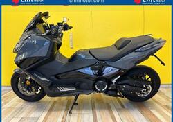 Yamaha T-Max 560 Tech Max (2021) usata