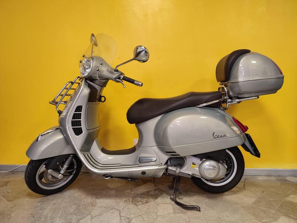 Vespa GTS 300 Touring (2010 - 13)