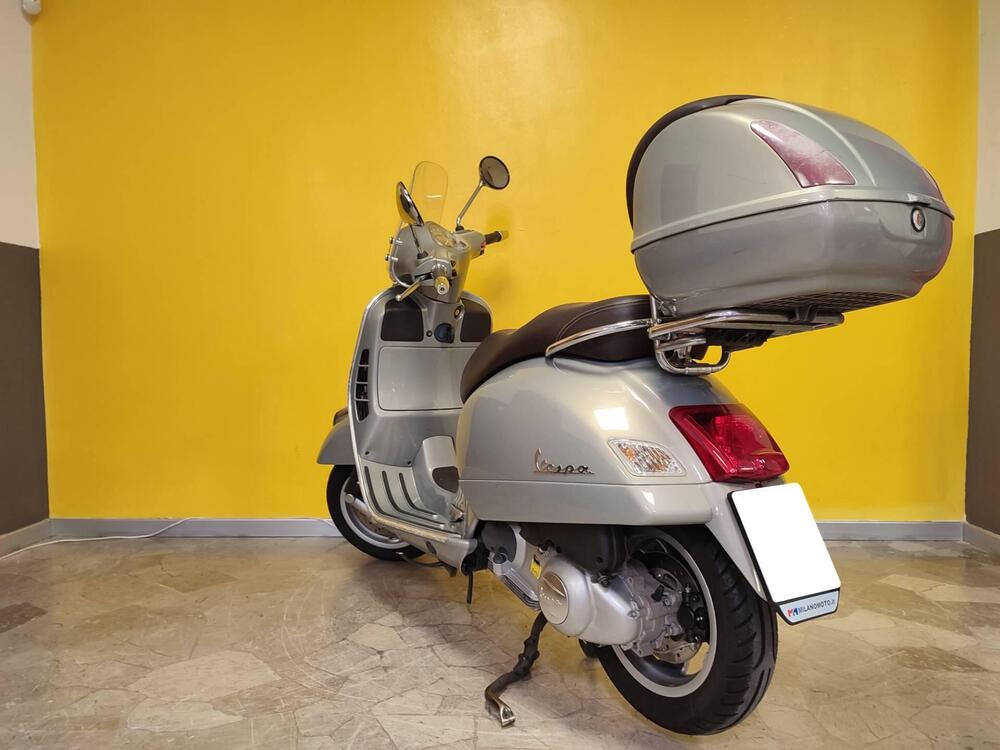 Vespa GTS 300 Touring (2010 - 13) (4)