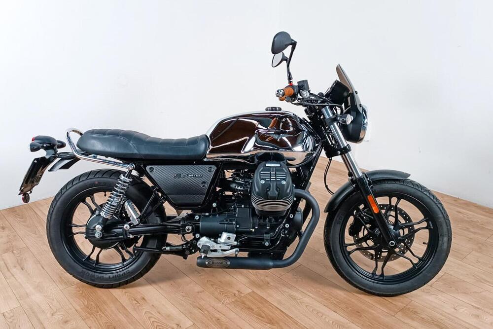 Moto Guzzi V7 III Limited (2018)