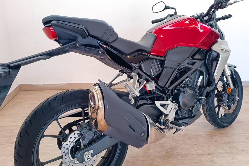 Honda CB 300 R (2018 - 19) (4)