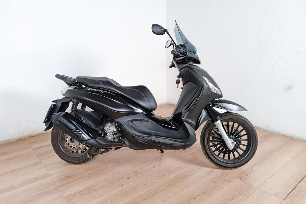 Piaggio Beverly 300 ABS-ASR (2021 - 24)