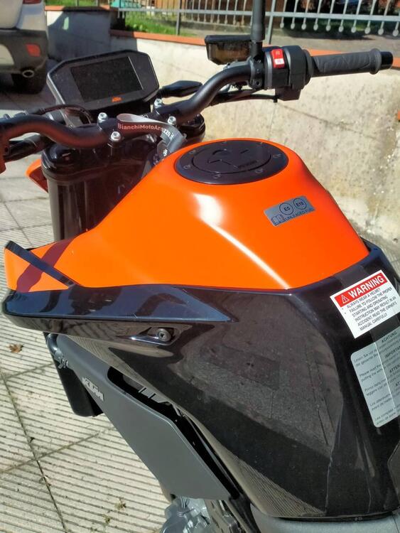 KTM 890 Duke (2021 - 23) (5)