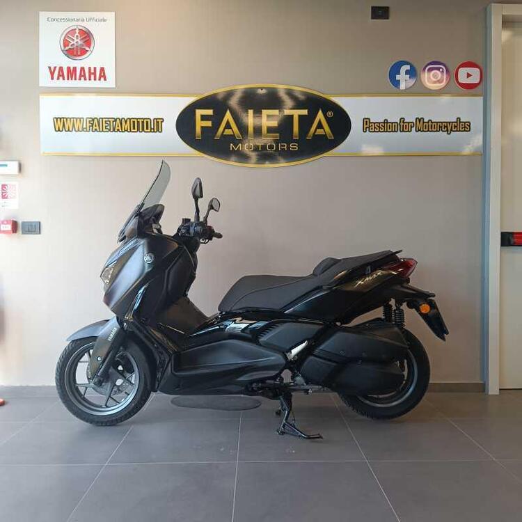 Yamaha X-Max 300 Tech Max (2021 - 24)