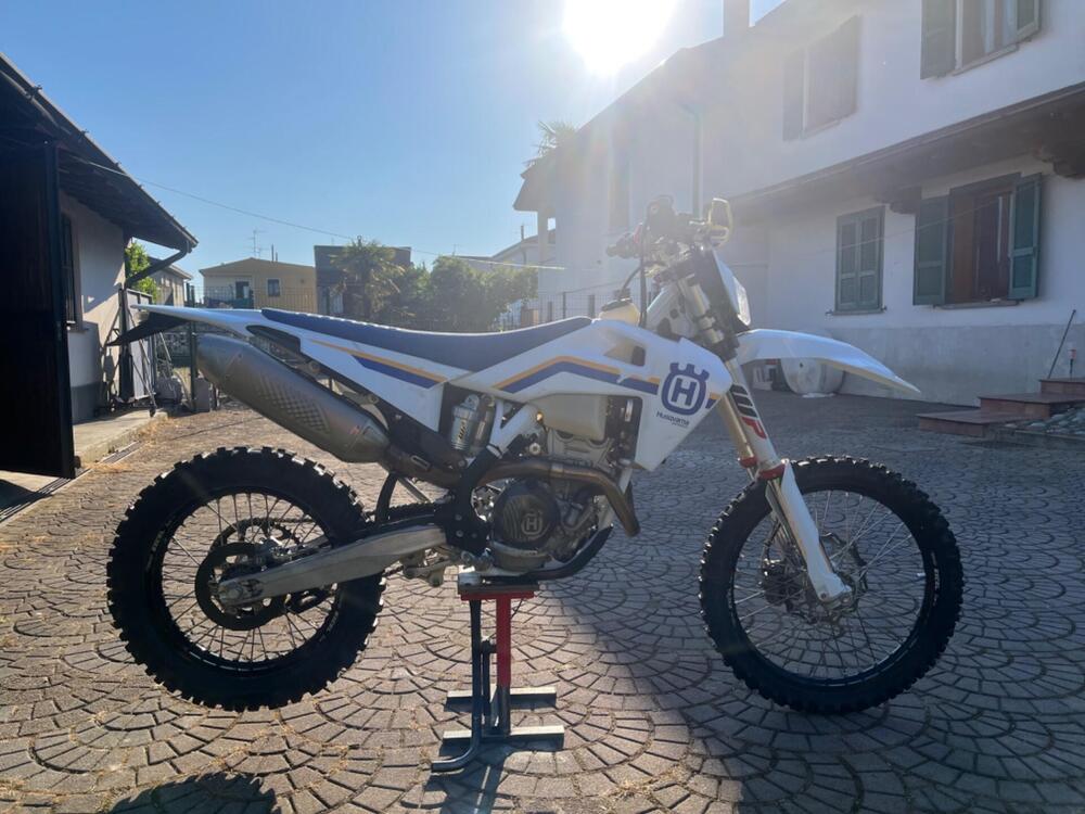 Husqvarna FE 250 Heritage (2023) (5)