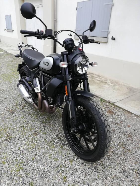 Ducati Scrambler 800 Icon Dark (2021 - 22) (4)