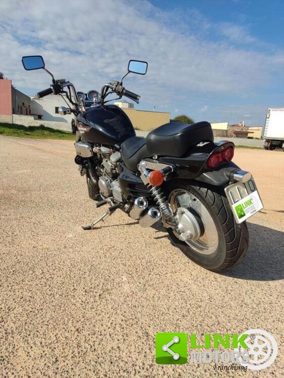 Honda VF 750 C 1987 (2)