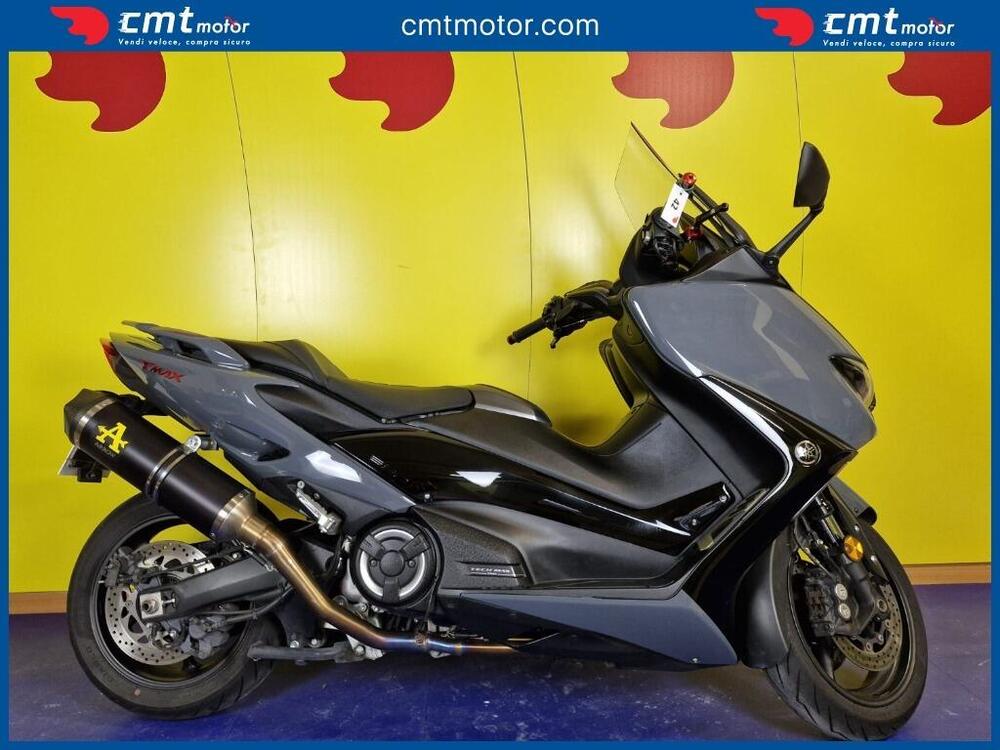 Yamaha T-Max 560 Tech Max (2021)