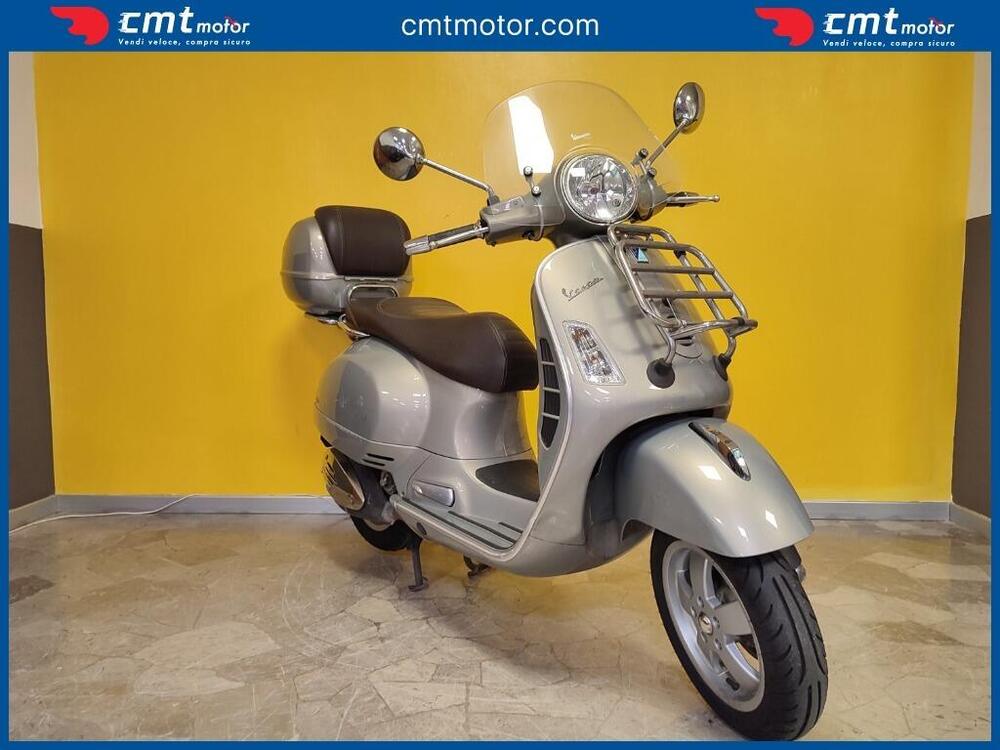 Vespa GTS 300 Touring (2010 - 13) (2)