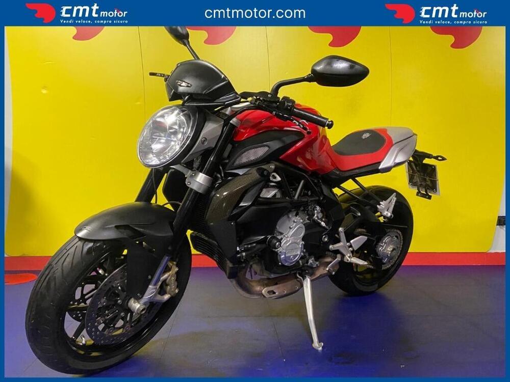 MV Agusta Brutale 675 (2011 - 15) (2)