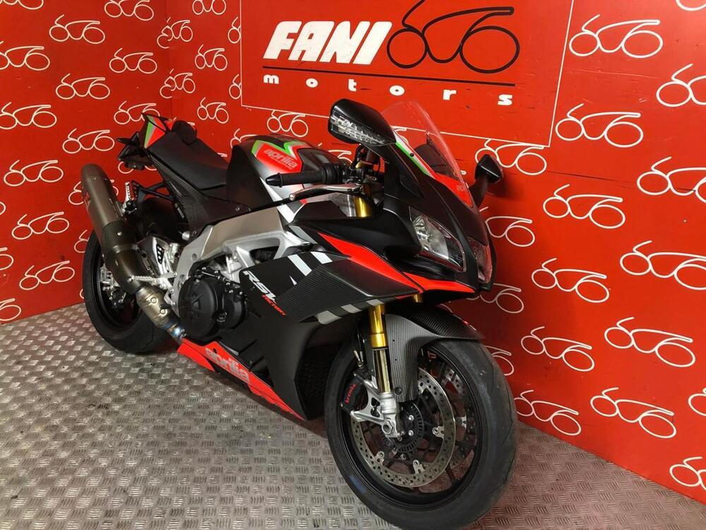 Aprilia RSV4 1100 Factory (2020) (2)