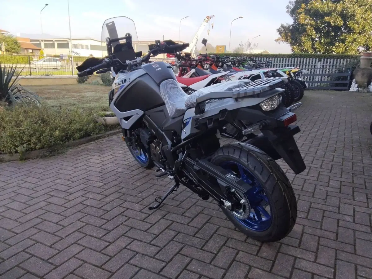 Suzuki V-Strom 1050SE (2023 - 24) (2)