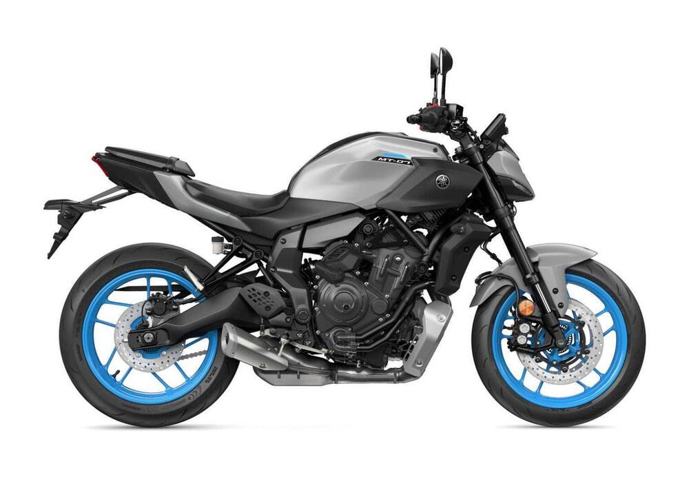 Yamaha MT-07 Y-AMT (2025) (2)