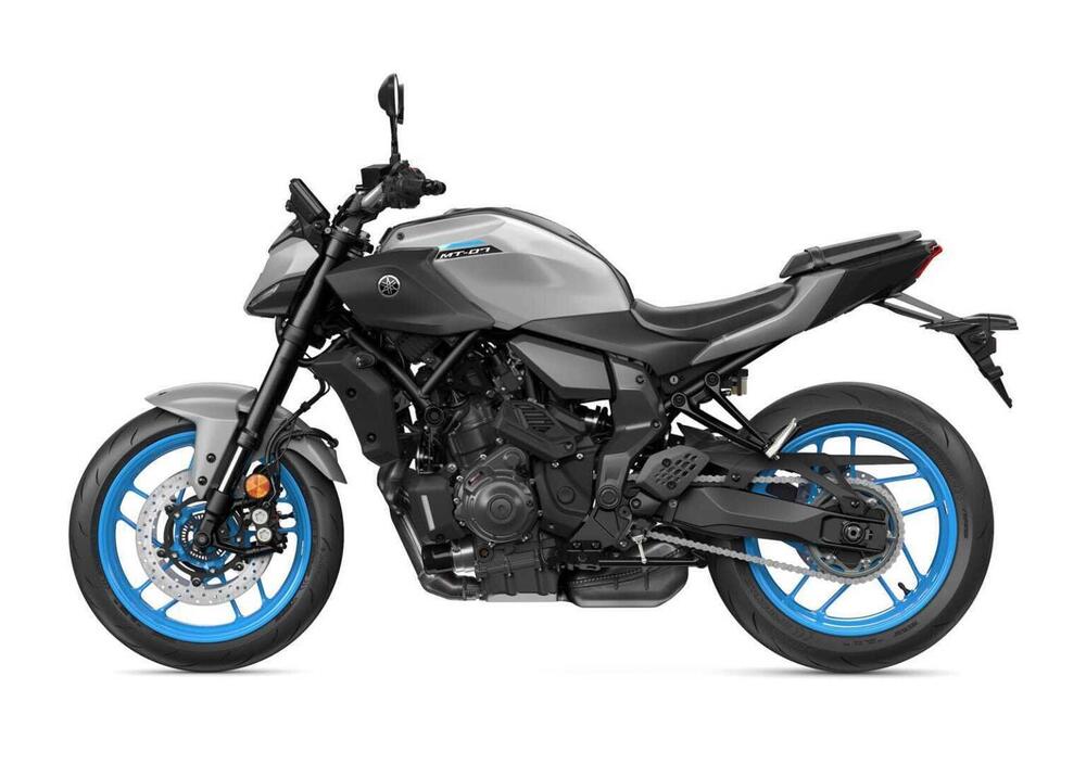 Yamaha MT-07 Y-AMT (2025) (5)