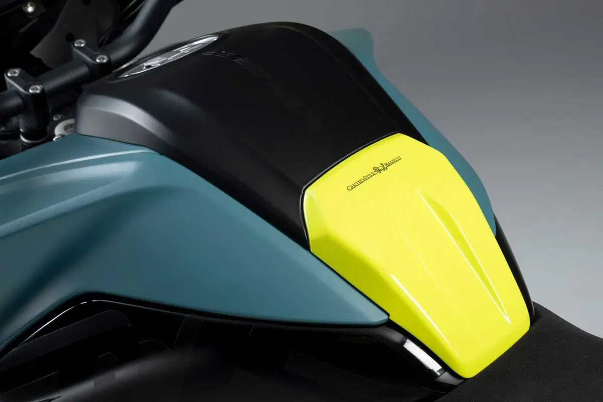 Benelli TRK 902 Xplorer Concept a EICMA 2024 [VIDEO & GALLERY] (17)