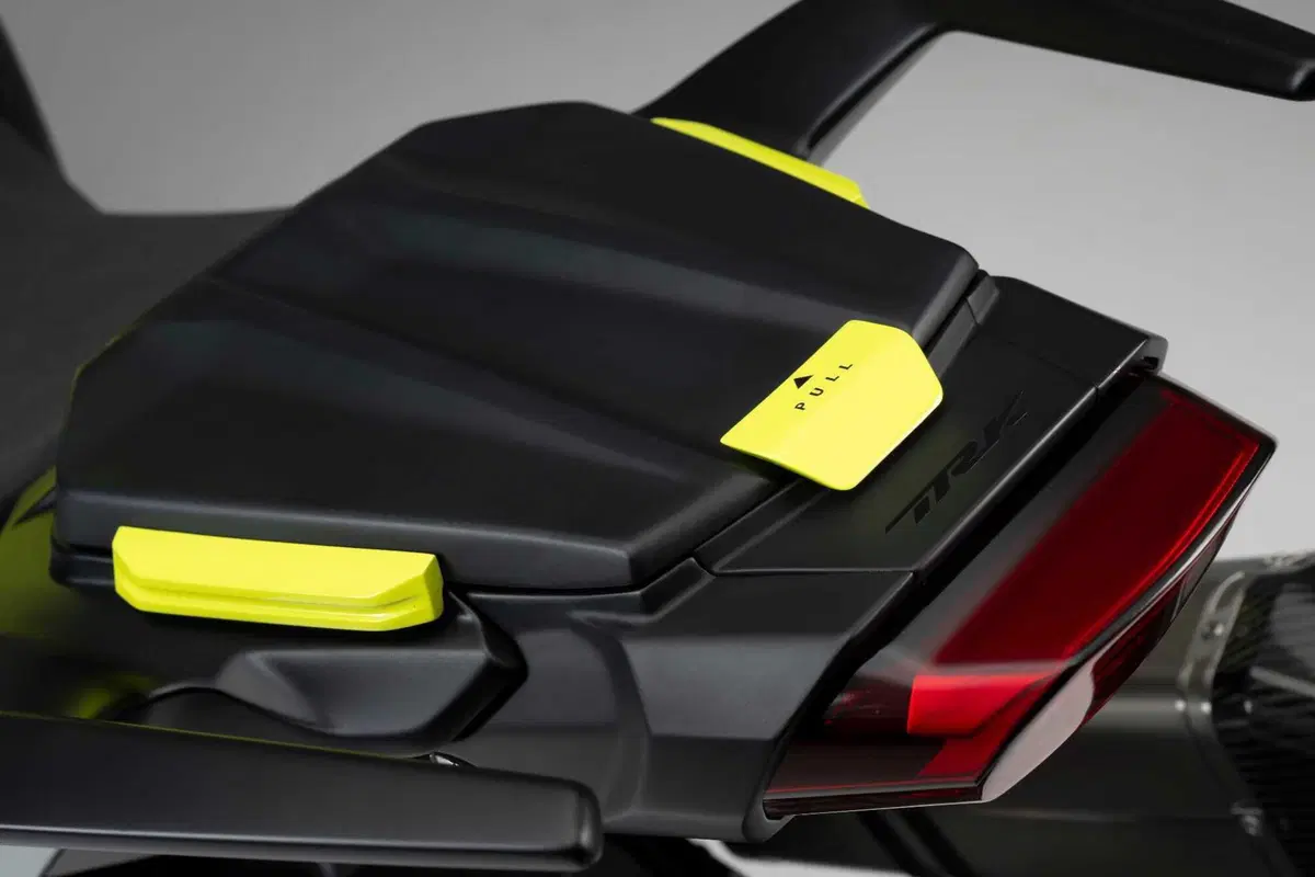 Benelli TRK 902 Xplorer Concept a EICMA 2024 [VIDEO & GALLERY] (19)