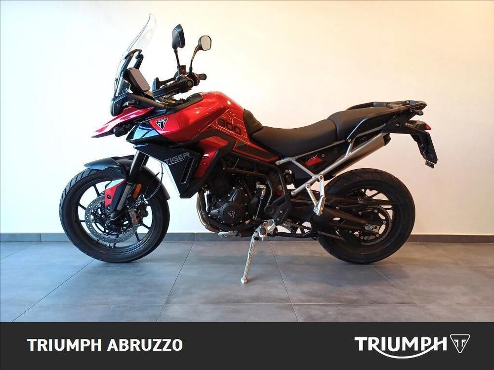 Triumph Tiger 900 GT Pro (2024) (4)