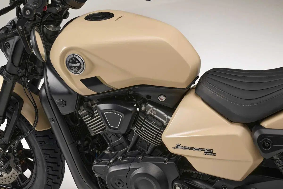 Benelli Leoncino Bobber 400 a EICMA 2024 (20)