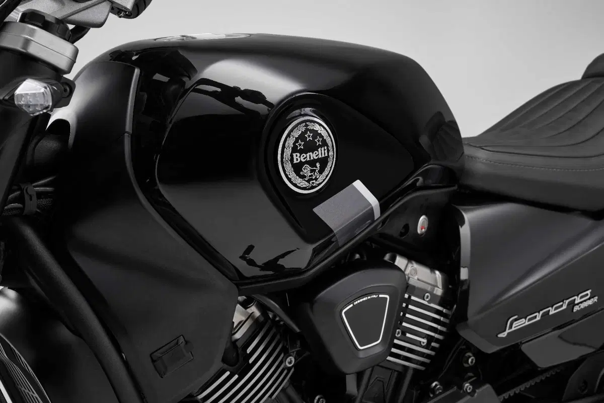 Benelli Leoncino Bobber 400 a EICMA 2024 (37)