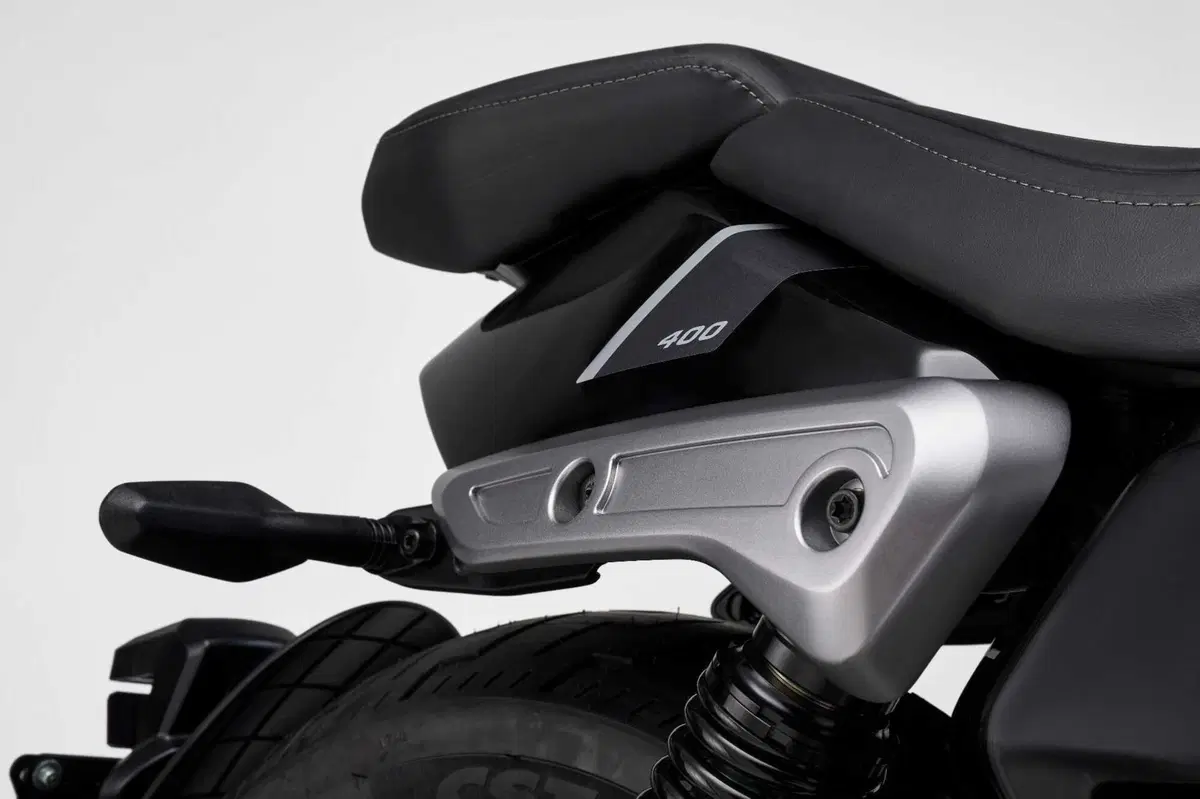 Benelli Leoncino Bobber 400 a EICMA 2024 (47)