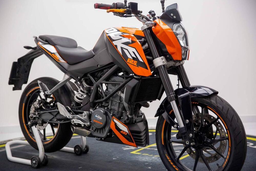 KTM 125 Duke ABS (2013 - 16) (2)