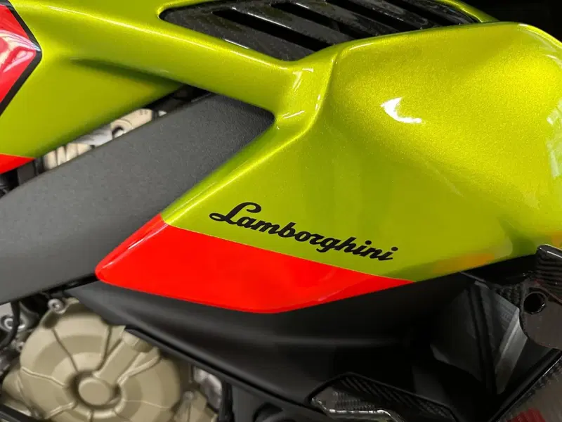 Ducati Streetfighter V4 Lamborghini (2023 - 24) (10)
