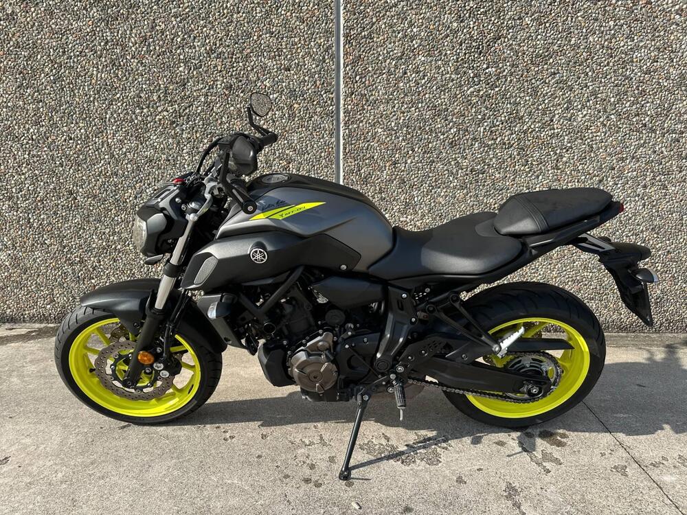 Yamaha MT-07 (2017 - 18) (2)