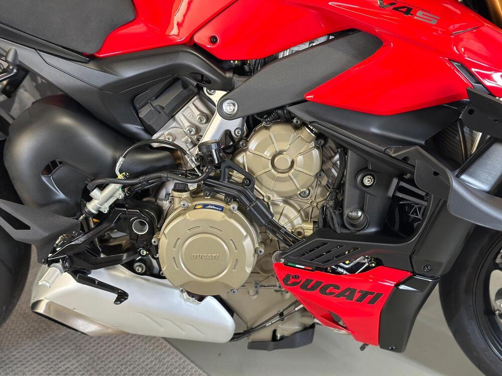 Ducati Streetfighter V4 S (2023 - 24) (4)