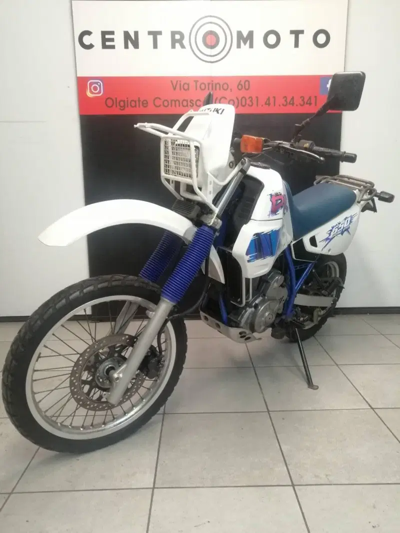Suzuki DR 650 (6)