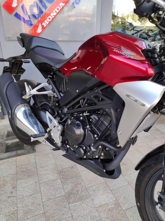 Honda CB 300 R (2018 - 19) (3)