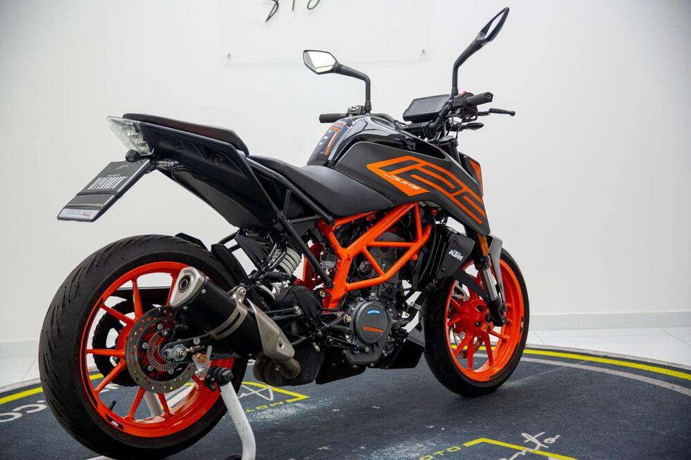 KTM 125 Duke (2021 - 23) (4)