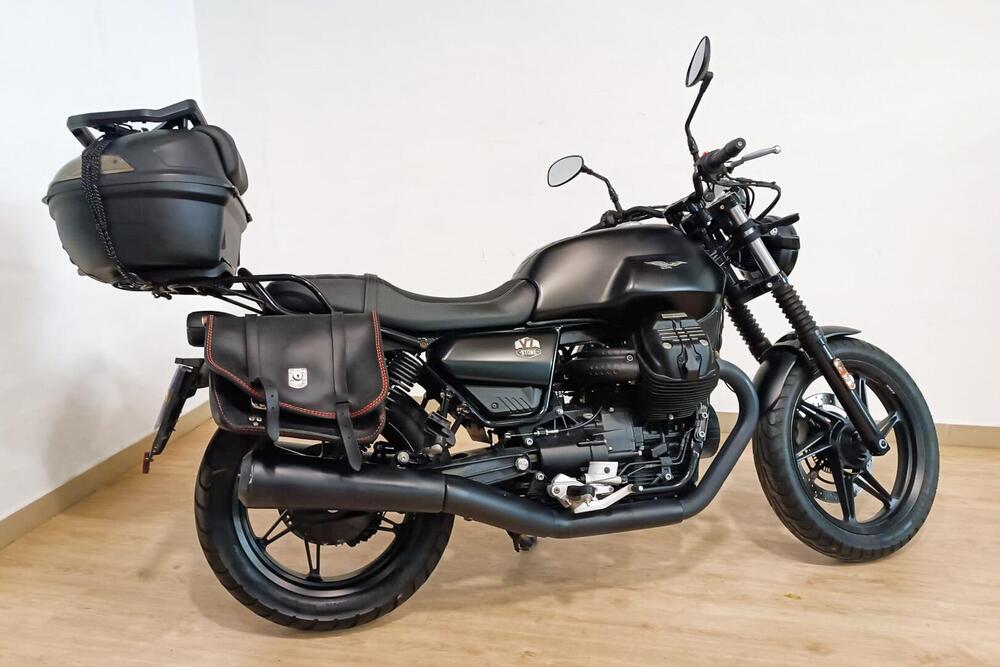 Moto Guzzi V7 850 Stone Special Abs (2021) (3)