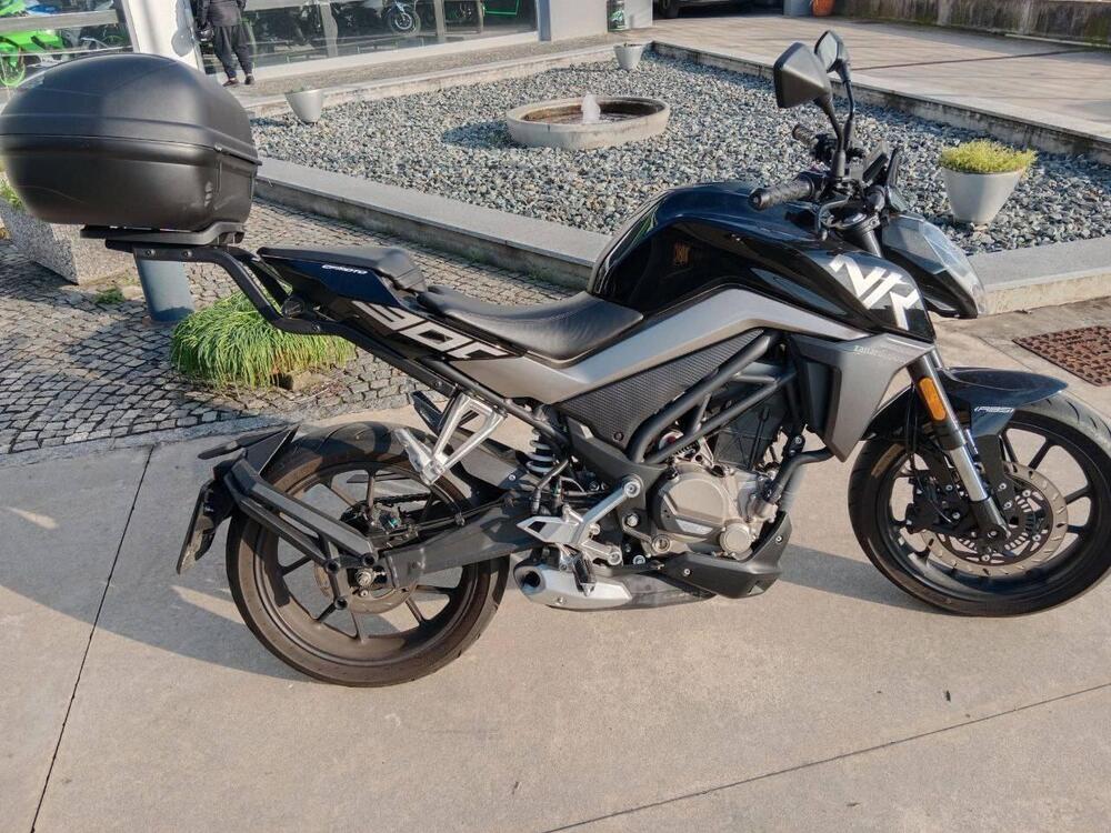 CFMOTO 300NK (2021 - 24) (2)