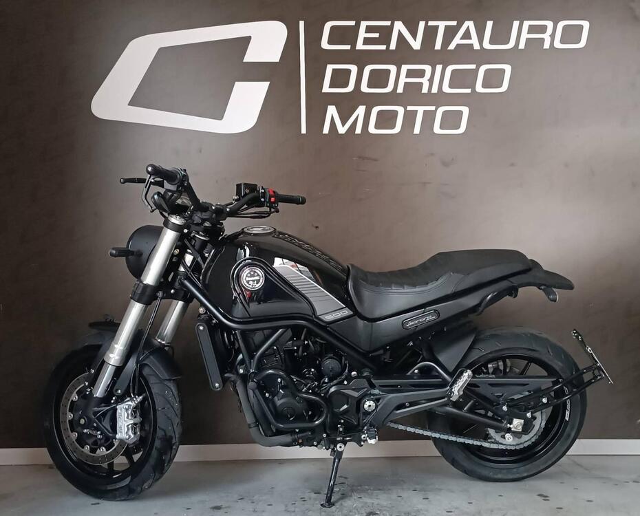 Benelli Leoncino 500 (2021 - 24) (2)